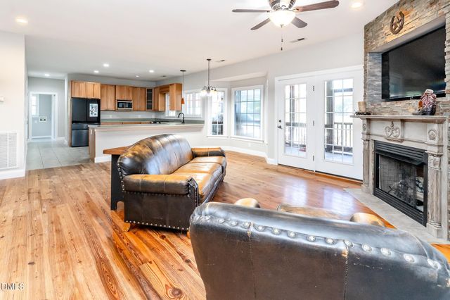 104 Bridle Path Lane, Carthage, NC 28327