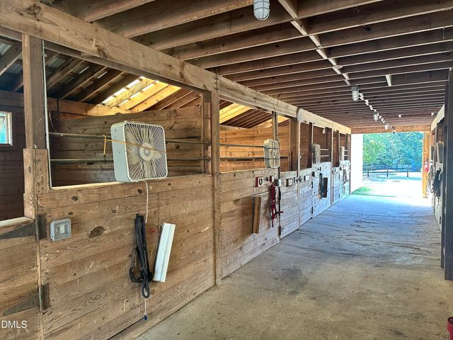 104 Bridle Path Lane, Carthage, NC 28327