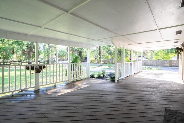 15160 Scotts Pl, Loxahatchee, FL 33470