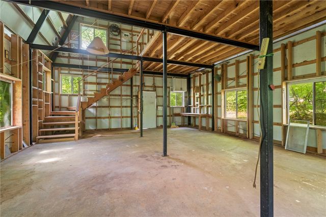 23659 HWY 102, Gravette, AR 72736