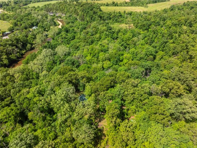 23659 HWY 102, Gravette, AR 72736