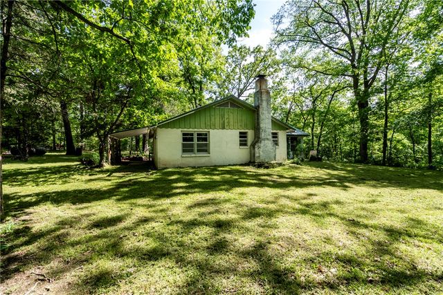 23659 HWY 102, Gravette, AR 72736