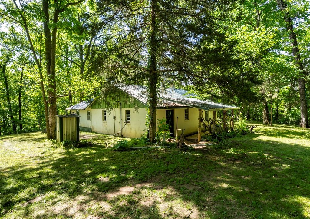 23659 HWY 102, Gravette, AR 72736