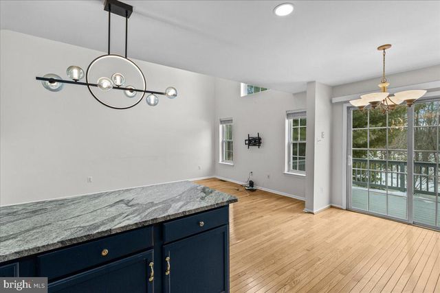 14 HEARTHSTONE LN, Marlton, NJ 08053