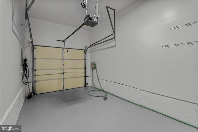 14 HEARTHSTONE LN, Marlton, NJ 08053