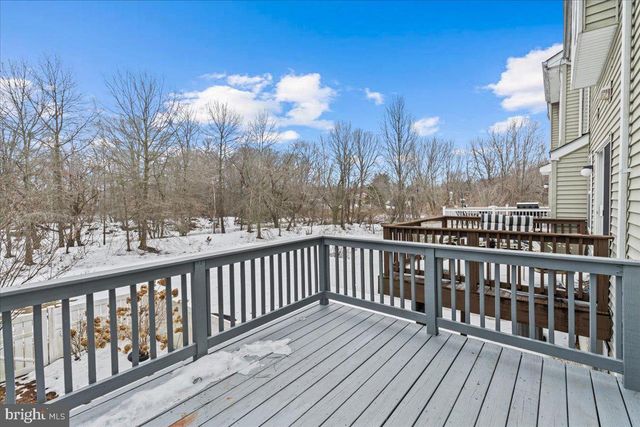 14 HEARTHSTONE LN, Marlton, NJ 08053