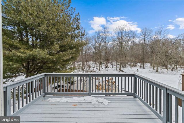 14 HEARTHSTONE LN, Marlton, NJ 08053