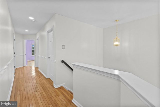 14 HEARTHSTONE LN, Marlton, NJ 08053