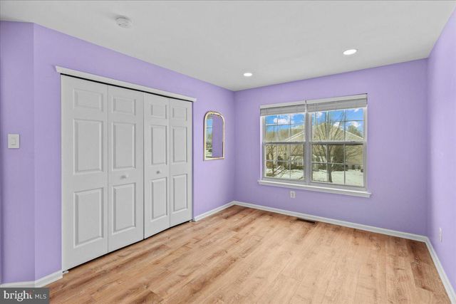 14 HEARTHSTONE LN, Marlton, NJ 08053