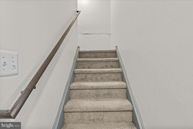 14 HEARTHSTONE LN, Marlton, NJ 08053