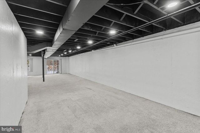 14 HEARTHSTONE LN, Marlton, NJ 08053