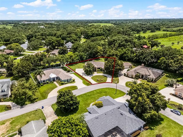 707 HERITAGE DRIVE NE, Winter Haven, FL 33881