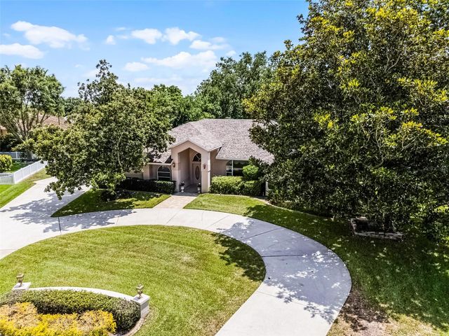 707 HERITAGE DRIVE NE, Winter Haven, FL 33881