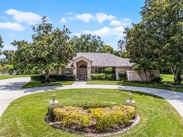 707 HERITAGE DRIVE NE, Winter Haven, FL 33881