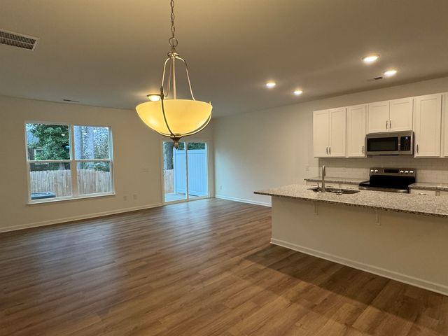 204 Spartina Court, Spartanburg, SC 29307