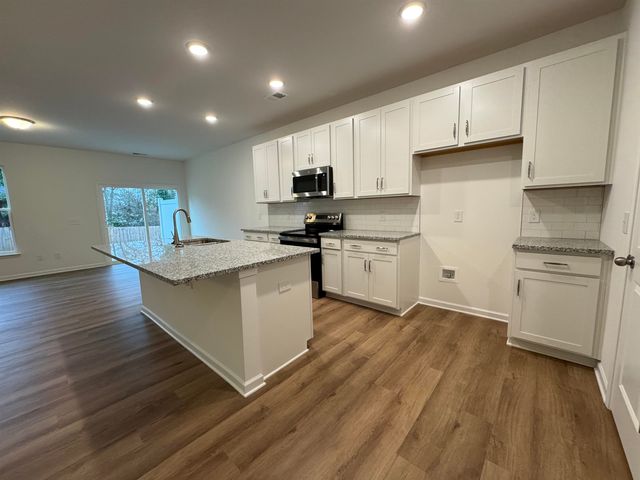 204 Spartina Court, Spartanburg, SC 29307