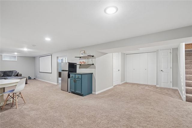 207 Drexel Drive SW, Cedar Rapids, IA 52404