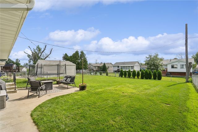 207 Drexel Drive SW, Cedar Rapids, IA 52404
