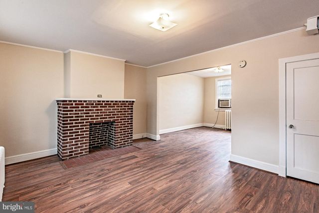 216 S BROOM ST, Wilmington, DE 19805