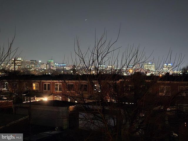 216 S BROOM ST, Wilmington, DE 19805