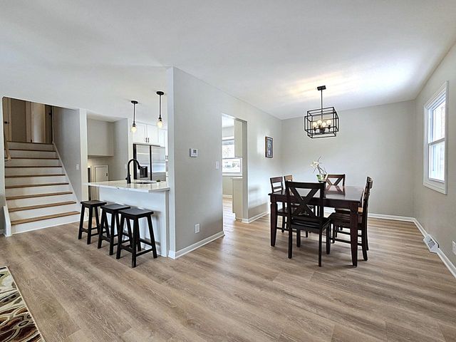 4570 N Delco AVENUE, Wauwatosa, WI 53225