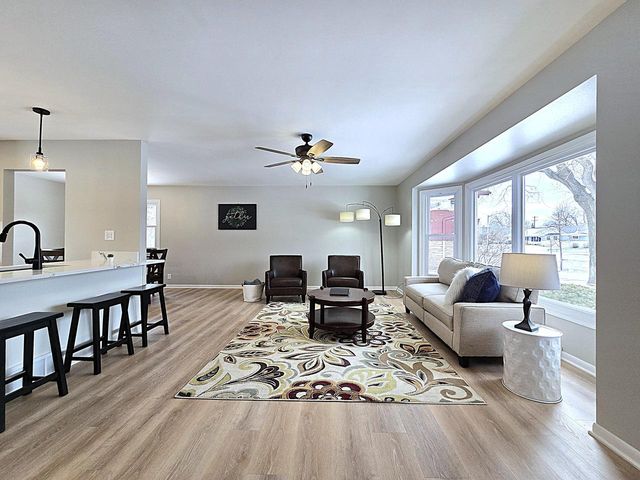 4570 N Delco AVENUE, Wauwatosa, WI 53225