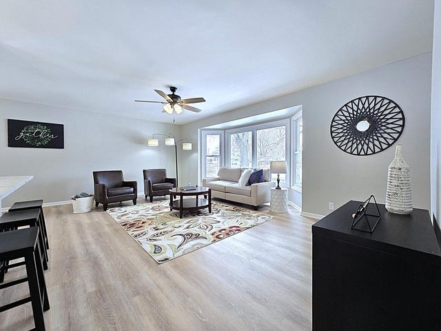 4570 N Delco AVENUE, Wauwatosa, WI 53225