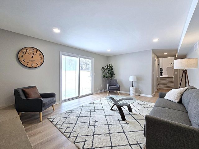 4570 N Delco AVENUE, Wauwatosa, WI 53225