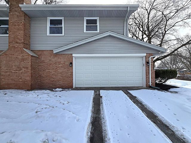 4570 N Delco AVENUE, Wauwatosa, WI 53225