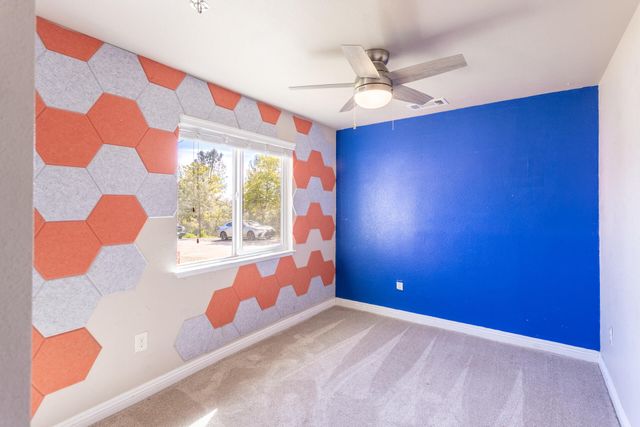 581 N Boulder Drive, Redding, CA 96003