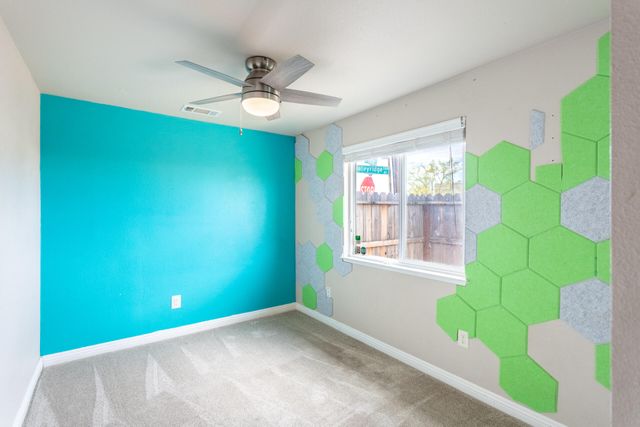 581 N Boulder Drive, Redding, CA 96003