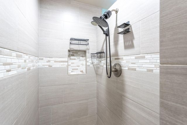 581 N Boulder Drive, Redding, CA 96003