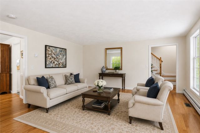 136 Holly Hills Lane, North Kingstown, RI 02874