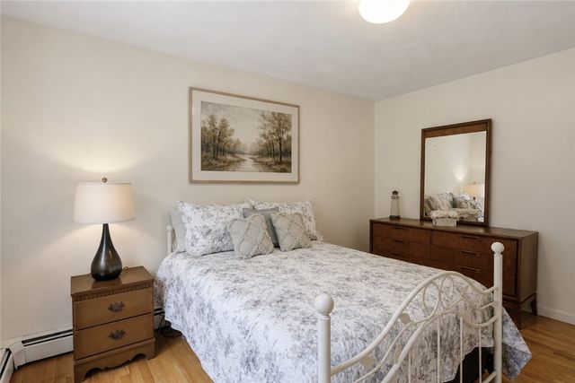 136 Holly Hills Lane, North Kingstown, RI 02874