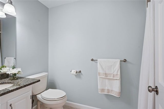 136 Holly Hills Lane, North Kingstown, RI 02874