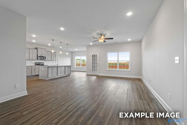 132 Cowdray Circle, Toney, AL 35773