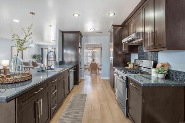 1395 Sheryl Avenue, Chula Vista, CA 91911