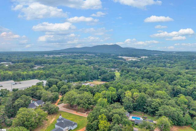 222 West Road, Travelers Rest, SC 29690
