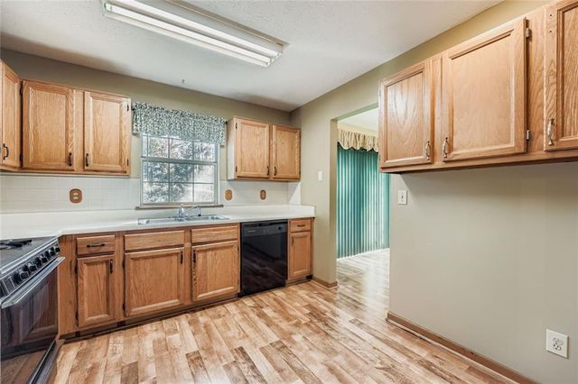 2935 Landington Way, Duluth, GA 30096