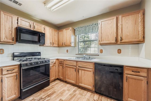 2935 Landington Way, Duluth, GA 30096