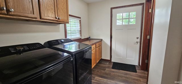 2200 Spring Street, New Castle, IN 47362