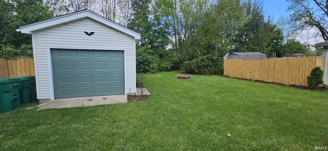 2200 Spring Street, New Castle, IN 47362