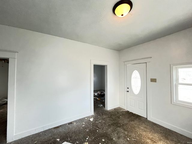 817 N Mulberry Street, Muncie, IN 47305