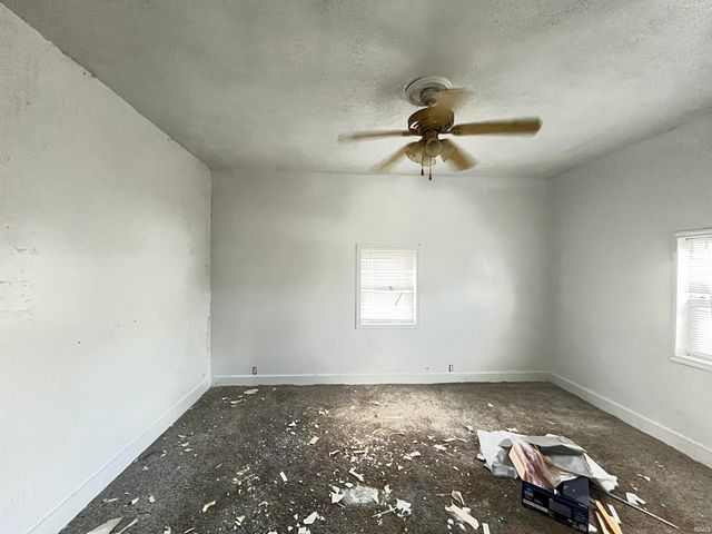 817 N Mulberry Street, Muncie, IN 47305