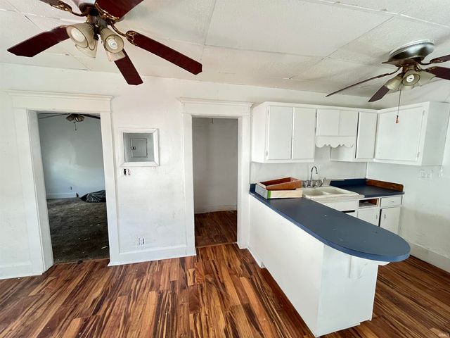 817 N Mulberry Street, Muncie, IN 47305