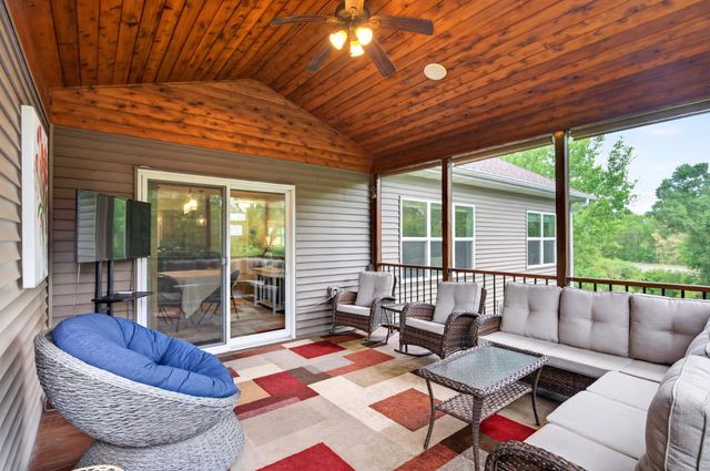 17575 73rd Avenue N, Maple Grove, MN 55311