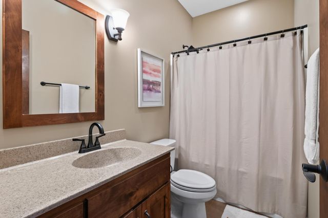17575 73rd Avenue N, Maple Grove, MN 55311