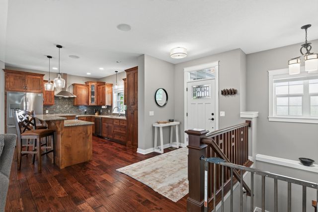 17575 73rd Avenue N, Maple Grove, MN 55311