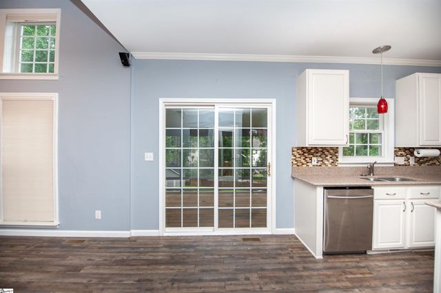 196 Timberleaf Drive, Duncan, SC 29334
