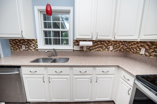 196 Timberleaf Drive, Duncan, SC 29334